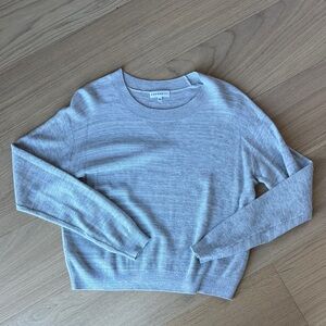 Aritzia Light Gray Women's Crew Neck Sweater